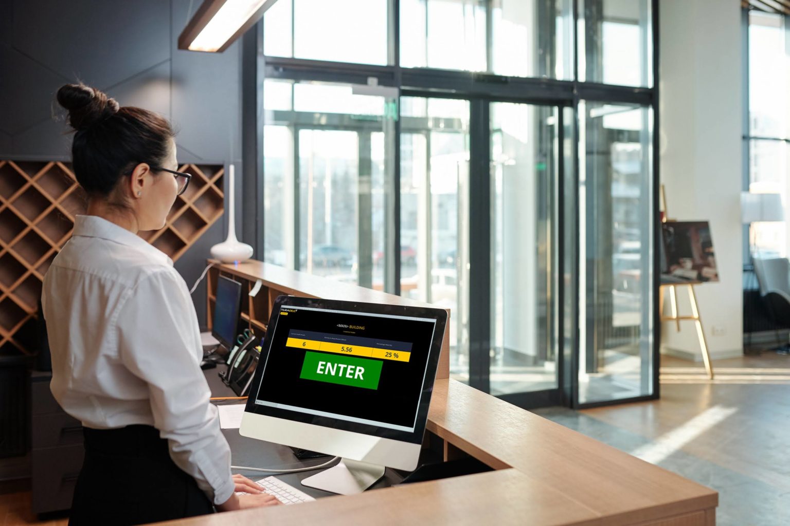 Smart Buildings: How can room occupancy monitoring benefit you?