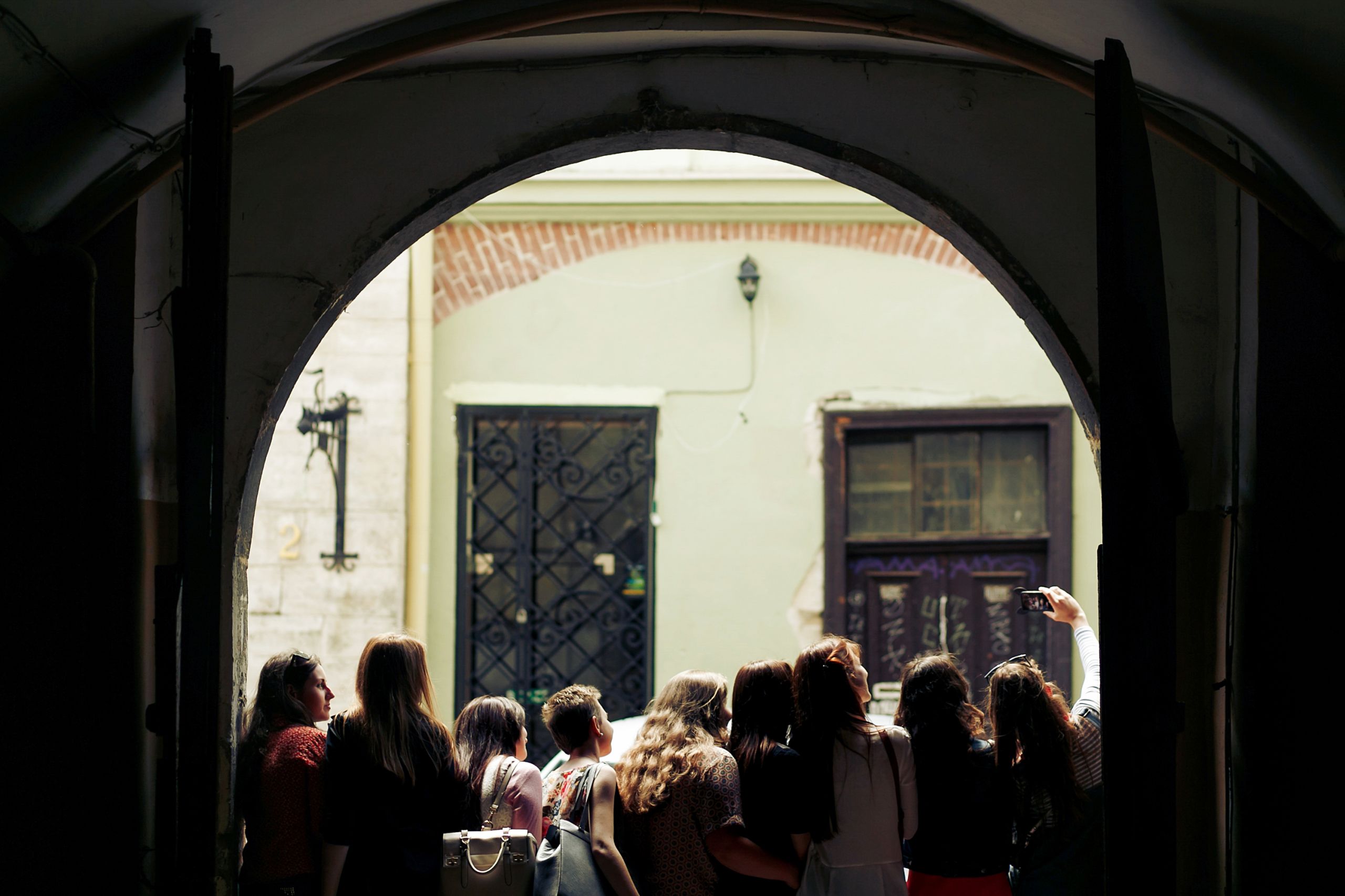 Enhanced, accurate people counting system for large doorways and wide entrances