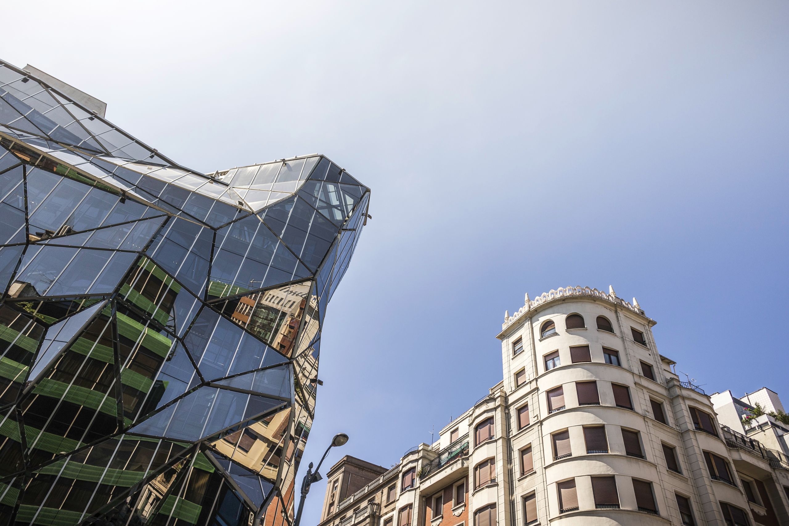 What’s the connection between Net-Zero buildings and the risk for the Real Estate industry?